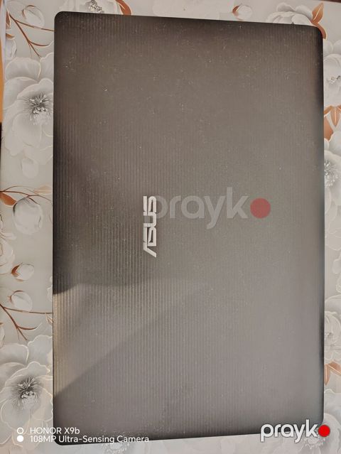 ASUS noutbuk - Ekran: 15.6" (şüşəli parlaq panel) - Əməliyyat — Mingəçevir