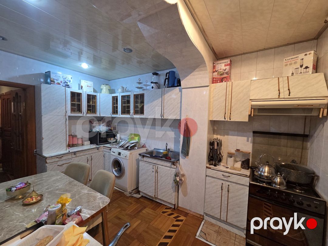Satılır 4 otaqlı köhnə tikili 130 m² — Mənzil, Bakı (10)