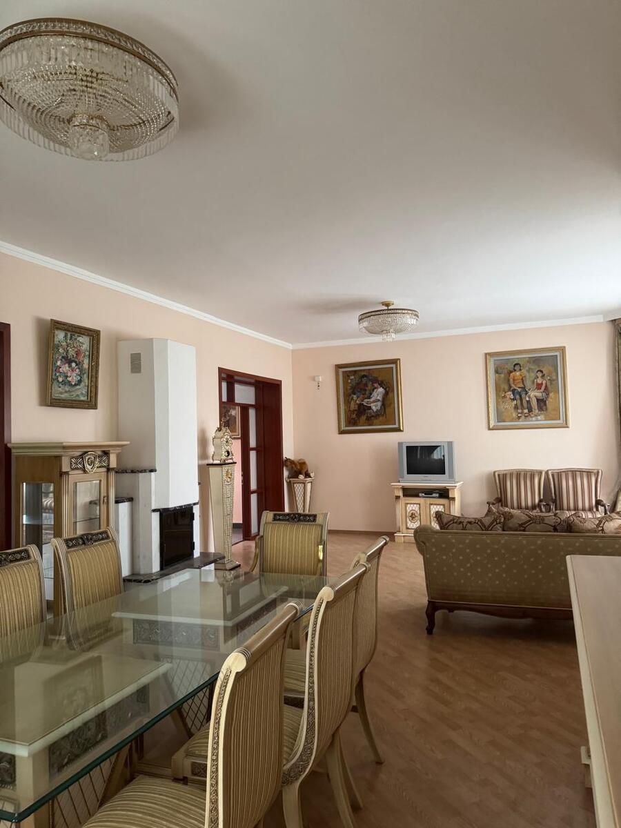 Satılır 6 otaqlı həyət evi/bağ evi 500 m² — Ev, villa, Bakı (5)
