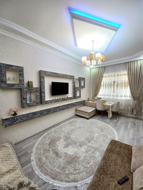Satılır 4 otaqlı həyət evi/bağ evi 120 m² — Bakı