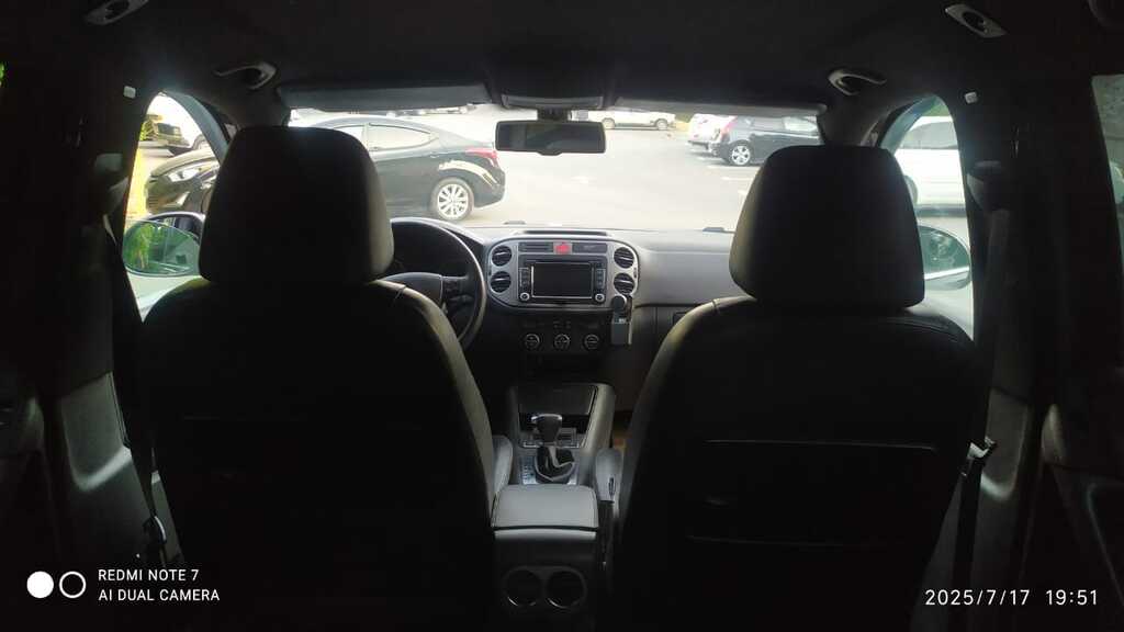 Volkswagen Tiguan, 2.0 L, 2009 il, 216 434 km — Avtomobillər, Bakı (5)