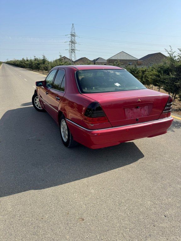 Mercedes C 200, 2.0 L, 1997 il, 305 000 km — Avtomobillər, Bakı (4)