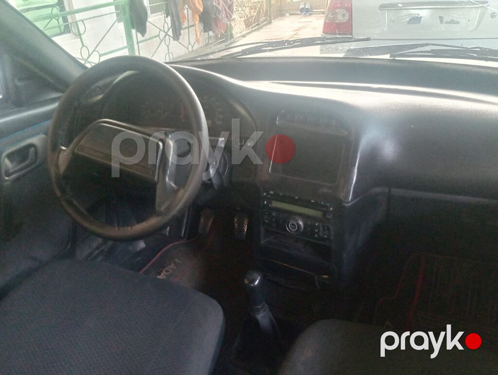 Lada 112, gümüş rəng, hetçbek kuzov. Xüsusiyyətlər: - 5 qapılı — Avtomobillər, Cəlilabad (9)