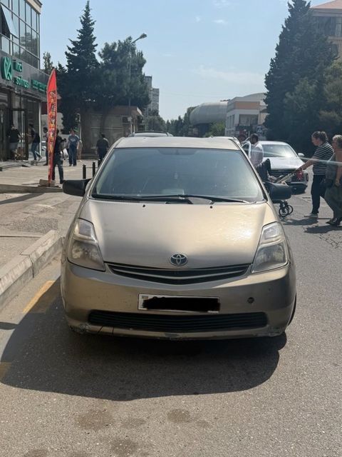 Toyota Prius, 1.5 L, 1.3 kWh, 2007 il, 350 642 km — Bakı