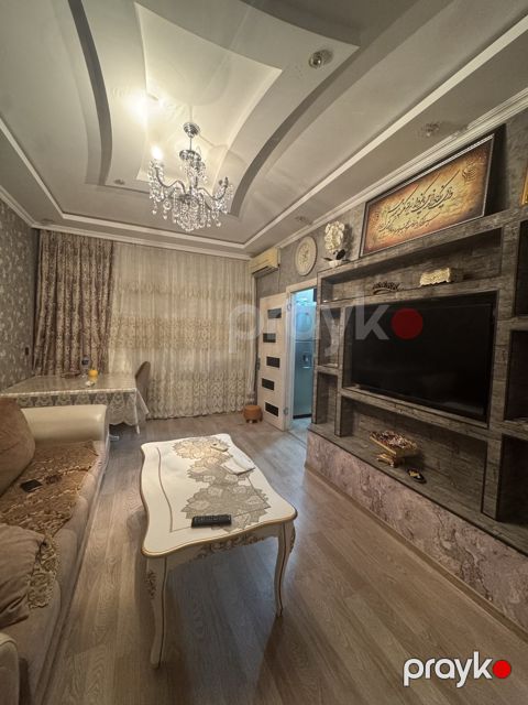 Satılır 2 otaqlı köhnə tikili 55 m²