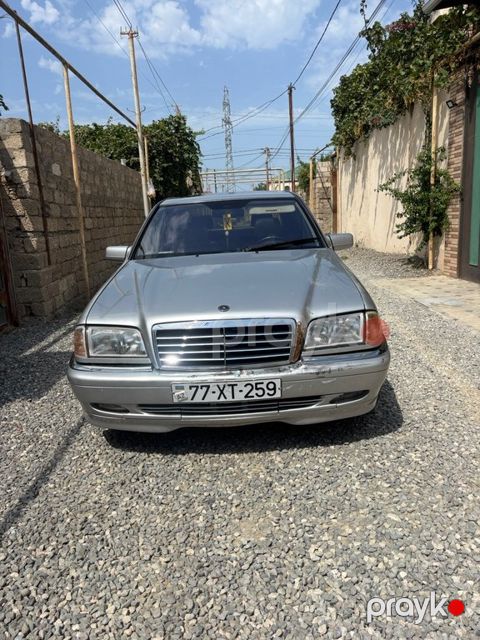Mercedes C 230, 2.3 L, 1999 il, 525 494 km