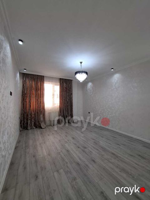 Satılır 2 otaqlı yeni tikili 70 m²
