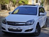 Opel Astra, 1.4 L, 2009 il, 177 000 km — Авто