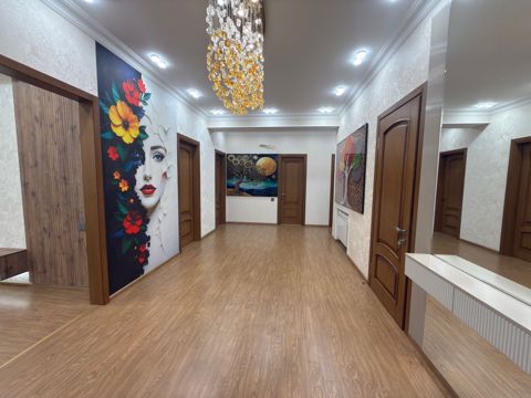 Satılır 3 otaqlı yeni tikili 136 m² — Bakı