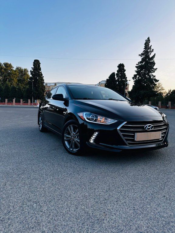 Hyundai Elantra, 2.0 L, 2018 il, 140 500 km — Avtomobillər, Gəncə (4)