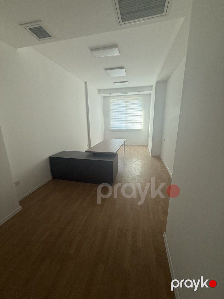 Satılır 4 otaqlı yeni tikili 213 m² — Mənzil, Bakı (7)
