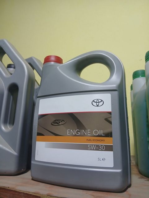 Toyota Fielder, Camry, Prius, Corolla mühərrik yağı — Bakı