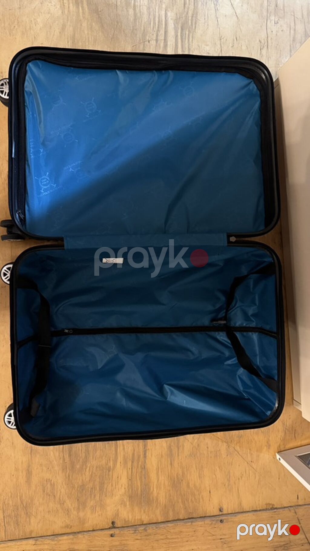 Bir defe istifade edilib, Turkiyeden alinib, qirilmiyan materialdir — Çamadanlar, Bakı (5)