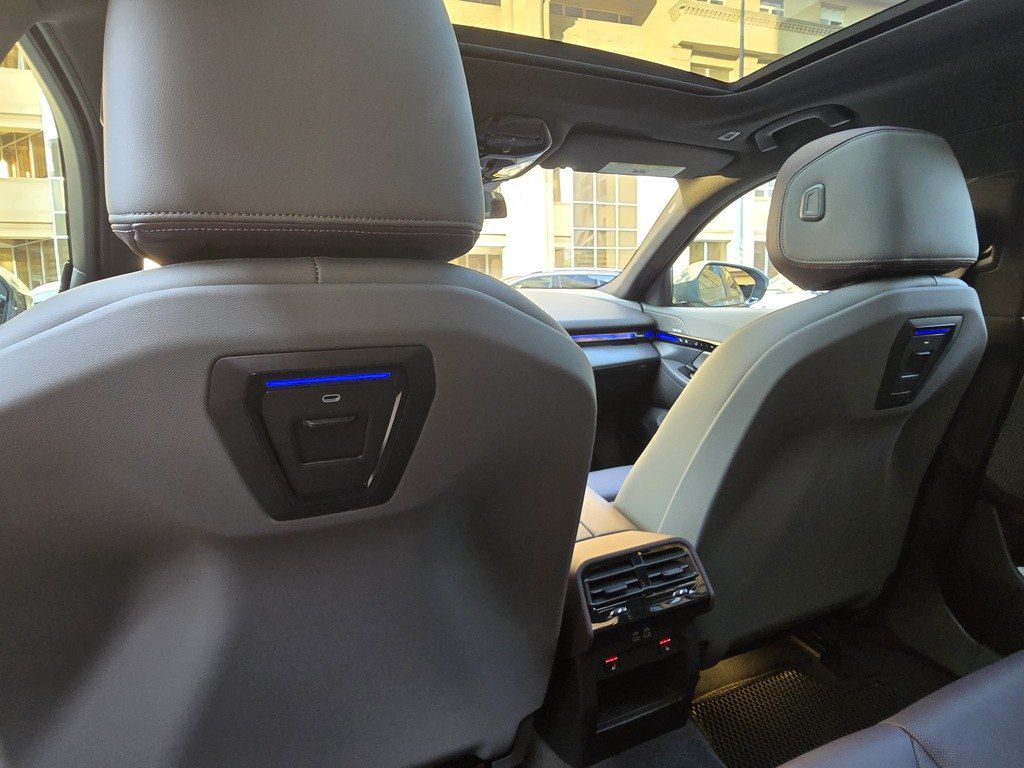 BMW 530, 2.0 L, 2025 il, 11 000 km — Avtomobillər, Bakı (7)