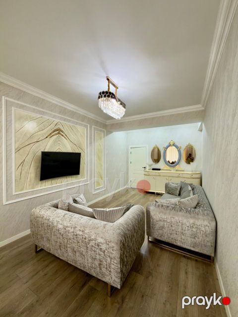 Satılır 3 otaqlı yeni tikili 120 m²