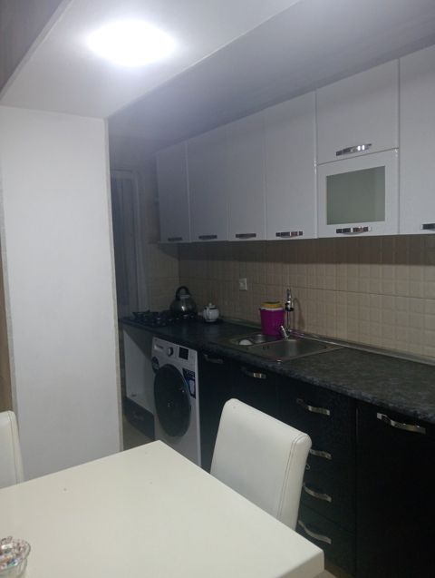 Həyət evi kirayə verilir, Yasamal r — Bakı