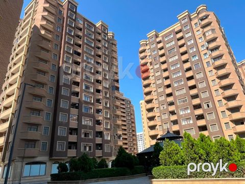 3 otaqlı, Yeni tikili, 141 kv. m