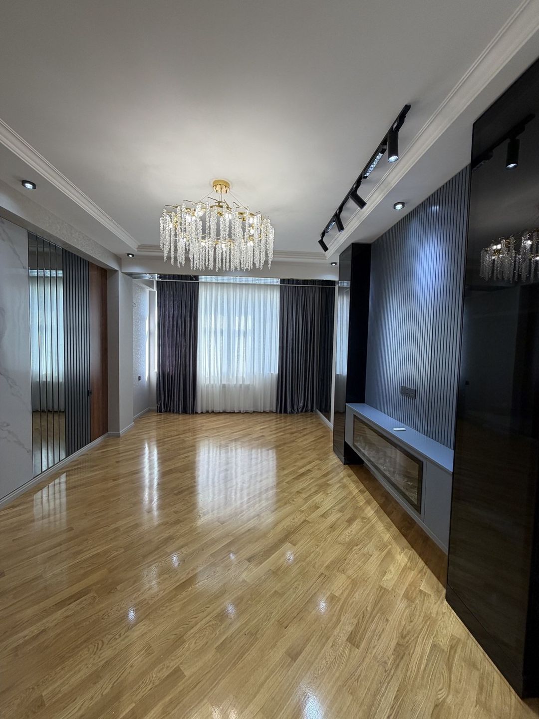 Satılır 4 otaqlı yeni tikili 140 m² — Mənzil, Bakı (2)