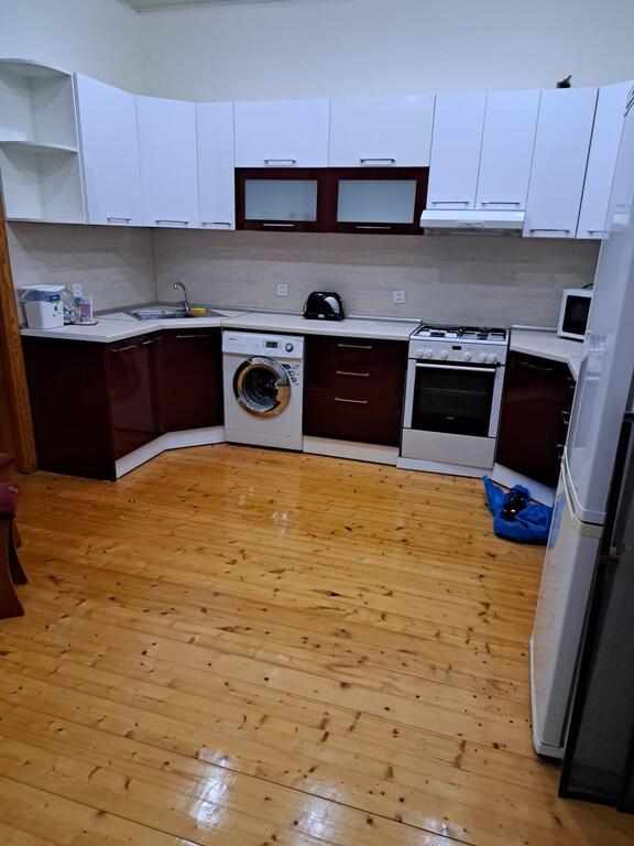 Satılır 6 otaqlı həyət evi/bağ evi 360 m² — Ev, villa, Bakı (5)