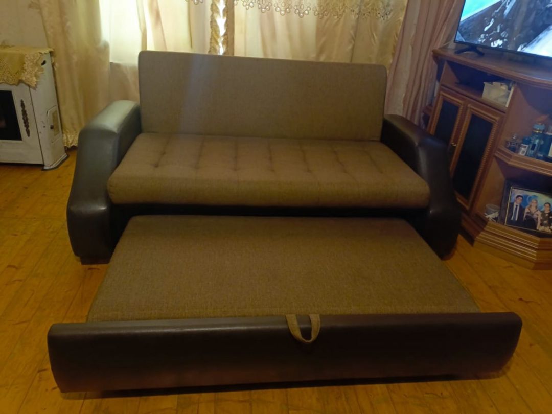 Divan Saloğlu — Mebel, Bakı (8)