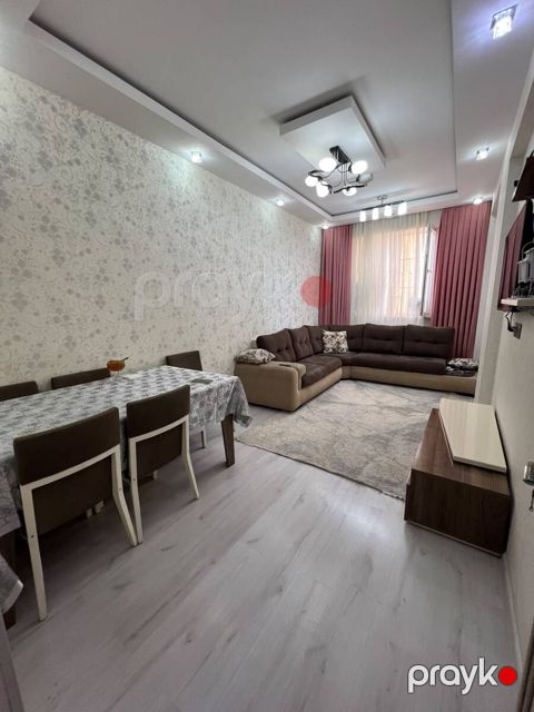 Satılır 3 otaqlı yeni tikili 100 m²