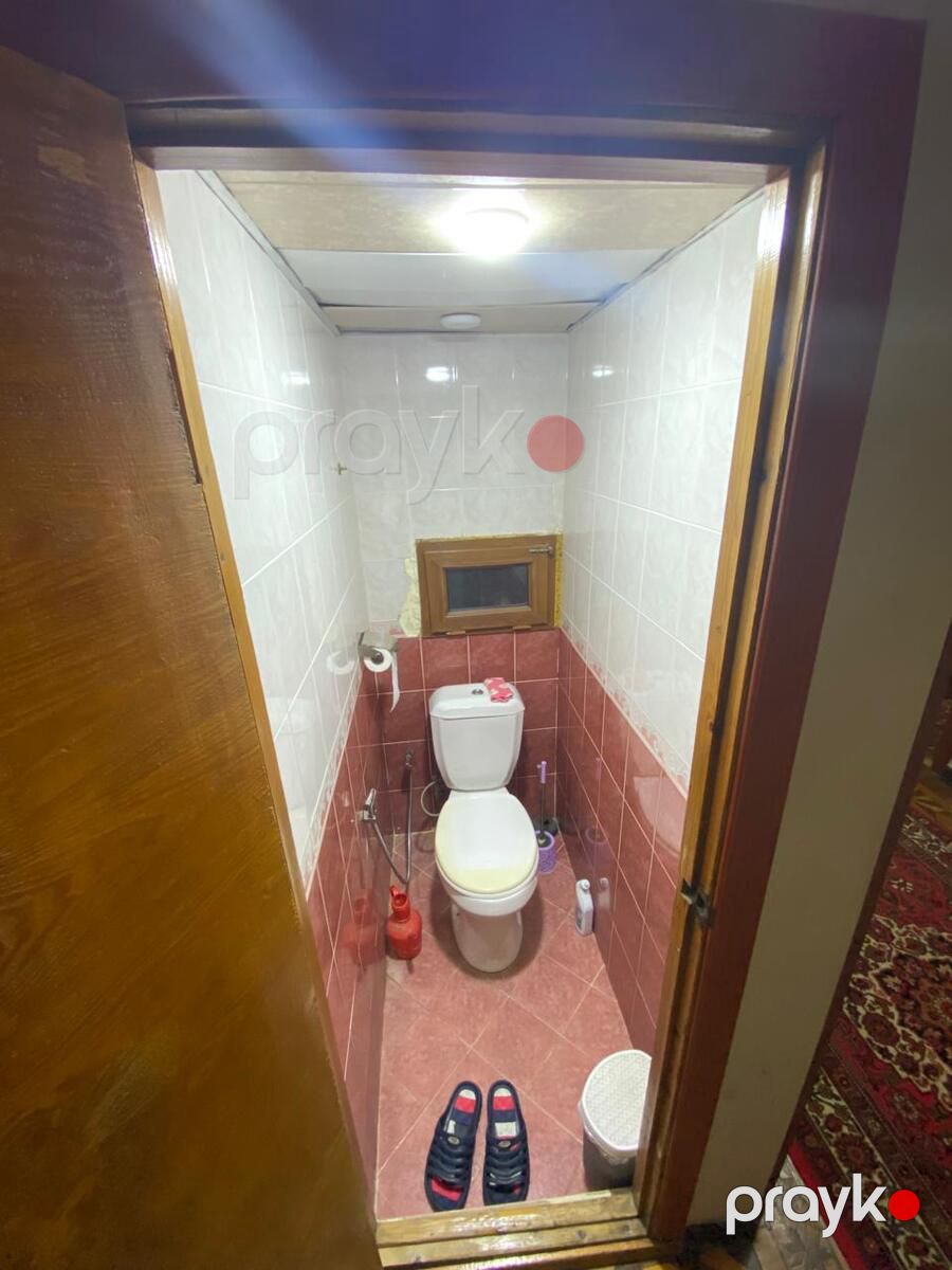 Satılır 2 otaqlı köhnə tikili 61 m² — Mənzil, Bakı (8)