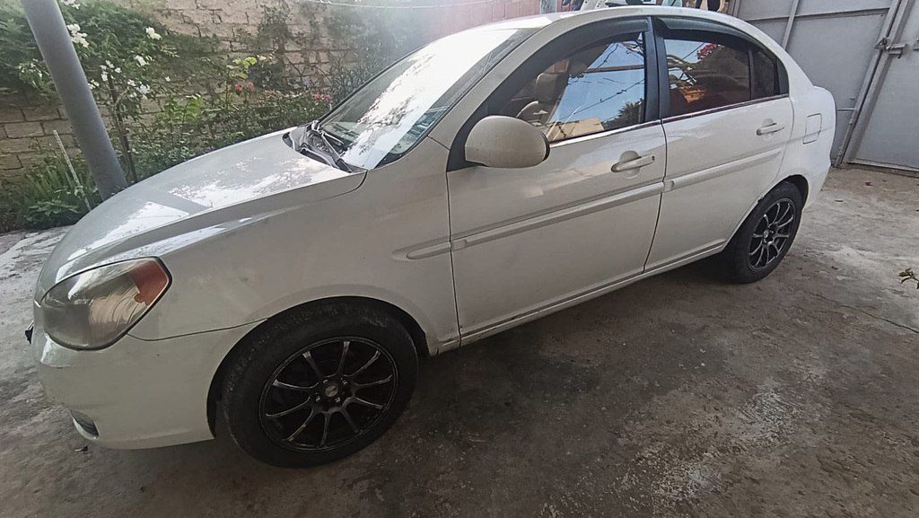 Hyundai Verna, 1.5 L, 2008 il, 240 000 km — Avtomobillər, Bakı (4)