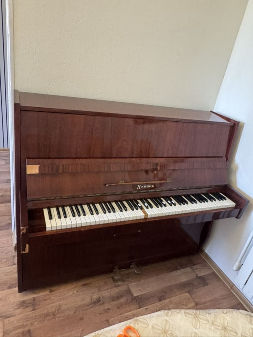 Upright piano – “Неваль” markalı - Korpus: tünd qəhvəyi laklı ağac — Pianino və digər klaviş alətləri, Bakı (2)