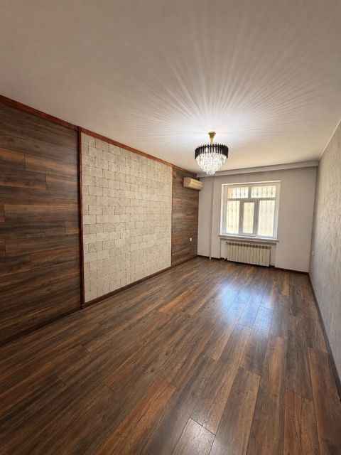 Satılır 3 otaqlı köhnə tikili 65 m² — Bakı