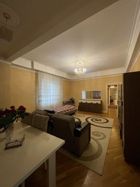 Satılır 3 otaqlı yeni tikili 135 m² — Bakı