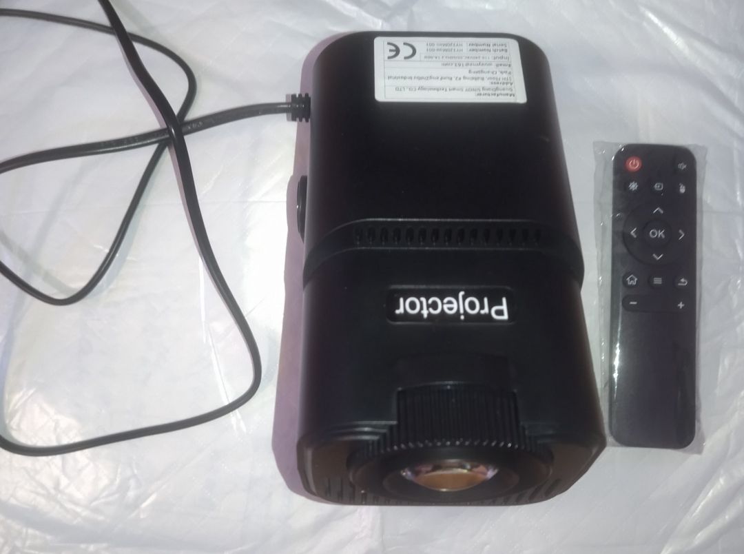 Proyektor HY300 — Səs texnikası, Bakı (5)