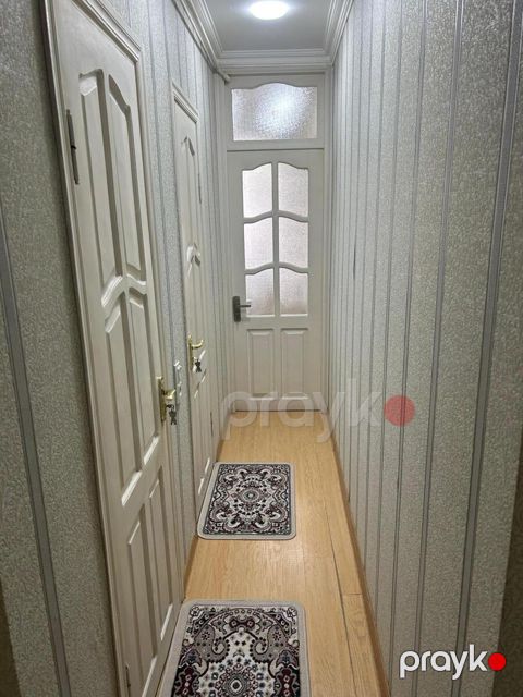 Satılır 3 otaqlı köhnə tikili 80 m²