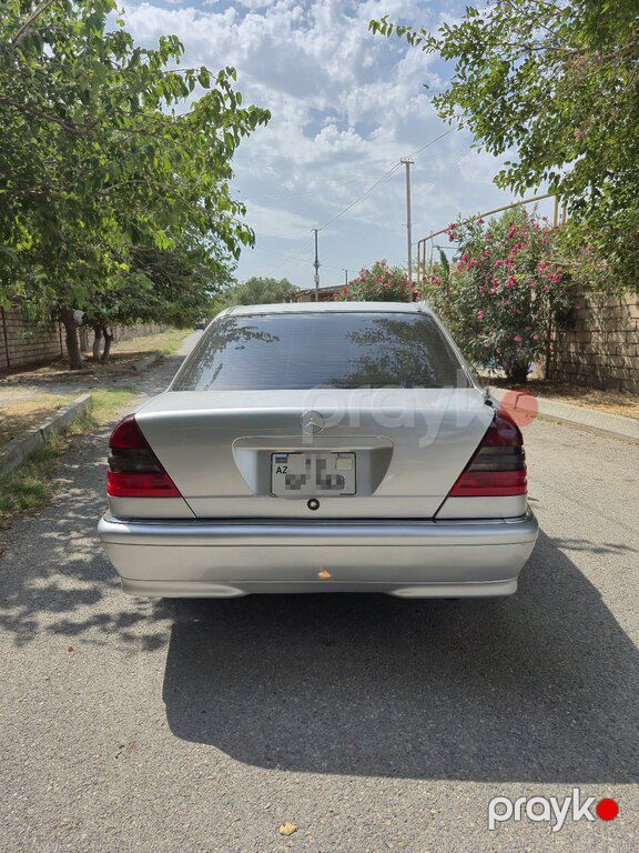 Mercedes C 240, 2.4 L, 1997 il, 286 000 km — Avtomobillər, Bakı (9)