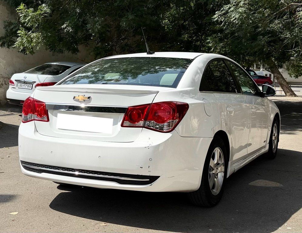 Chevrolet Cruze, 1.4 L, 2011 il, 235 000 km — Avtomobillər, Bakı (6)
