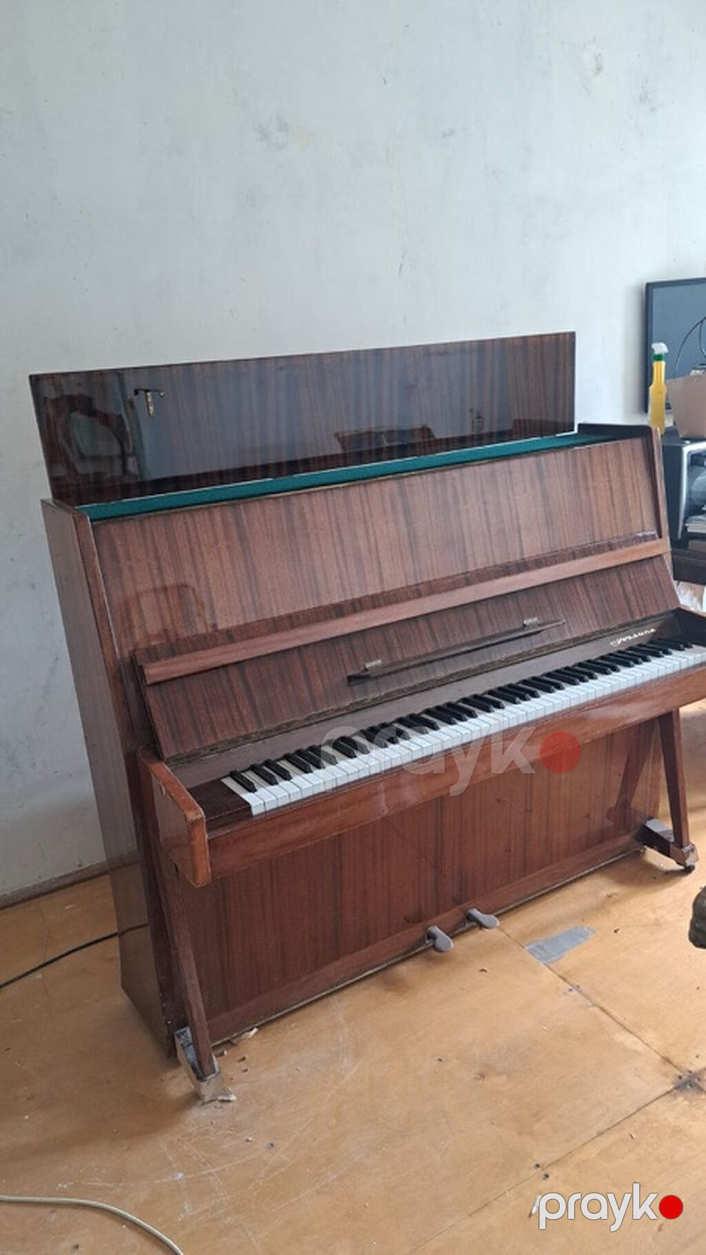 Piano– “Ukraina” markası pianina - Korpus: laklı ağac örtüyü, klassik — Pianino və digər klaviş alətləri, Bakı (3)