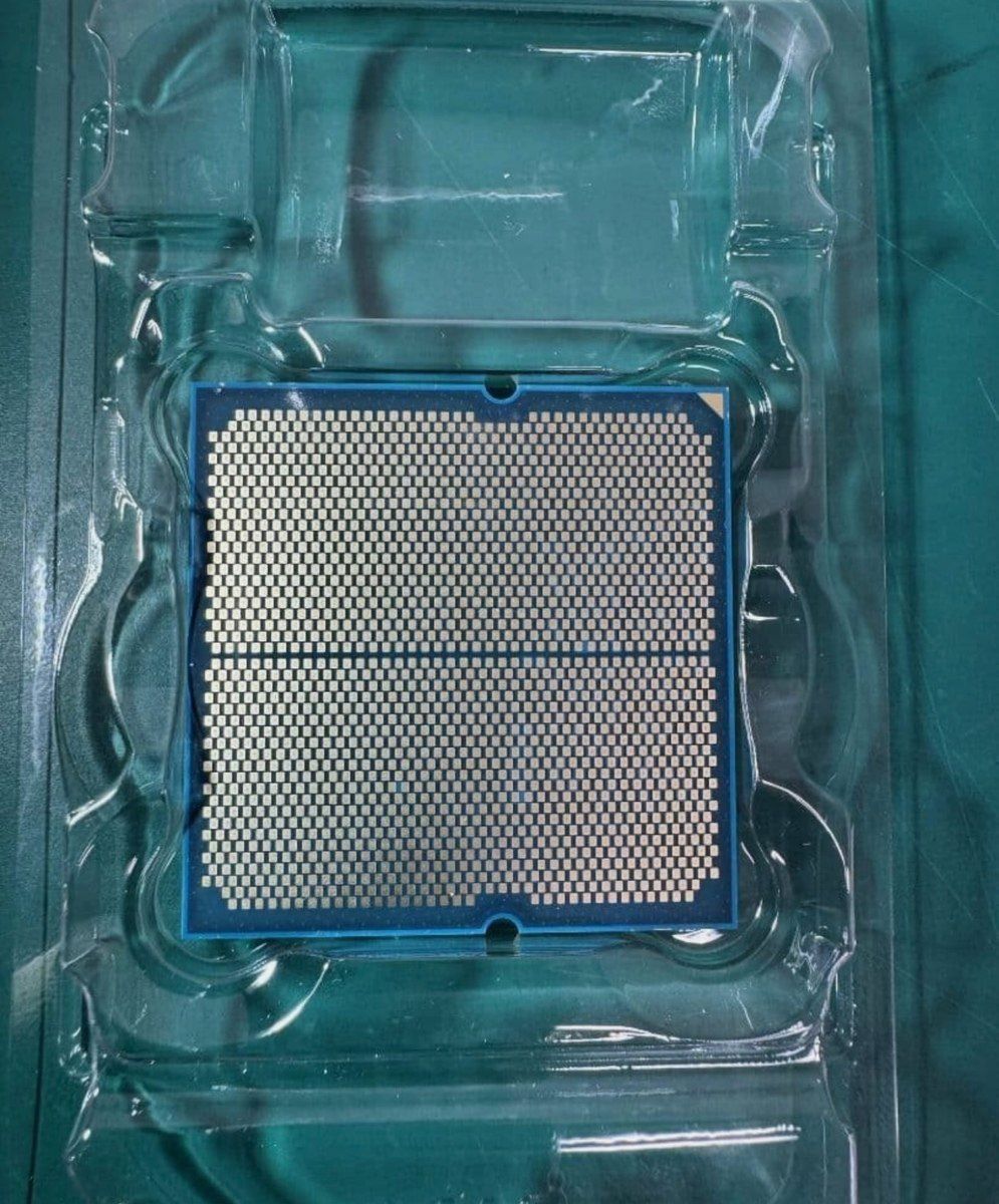 AMD Ryzen 9 9950X3D (RFB) — Kompüterlər və noutbuklar, Bakı (2)