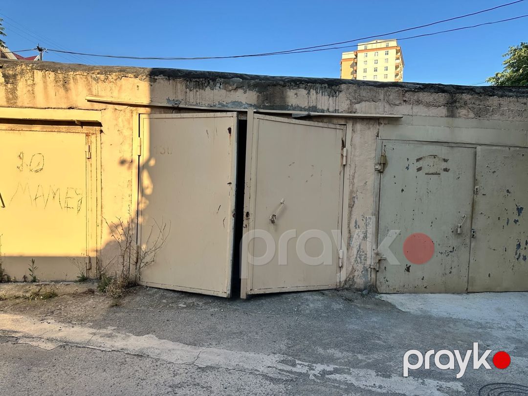 Qaraj, 8-ci mkr — Garaj, Bakı (3)