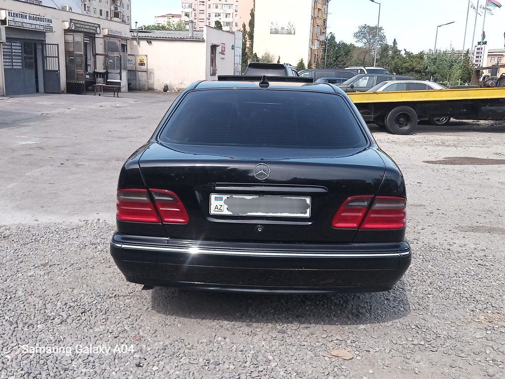 Mercedes E 230, 2.3 L, 1998 il, 350 000 km — Avtomobillər, Sumqayıt (2)