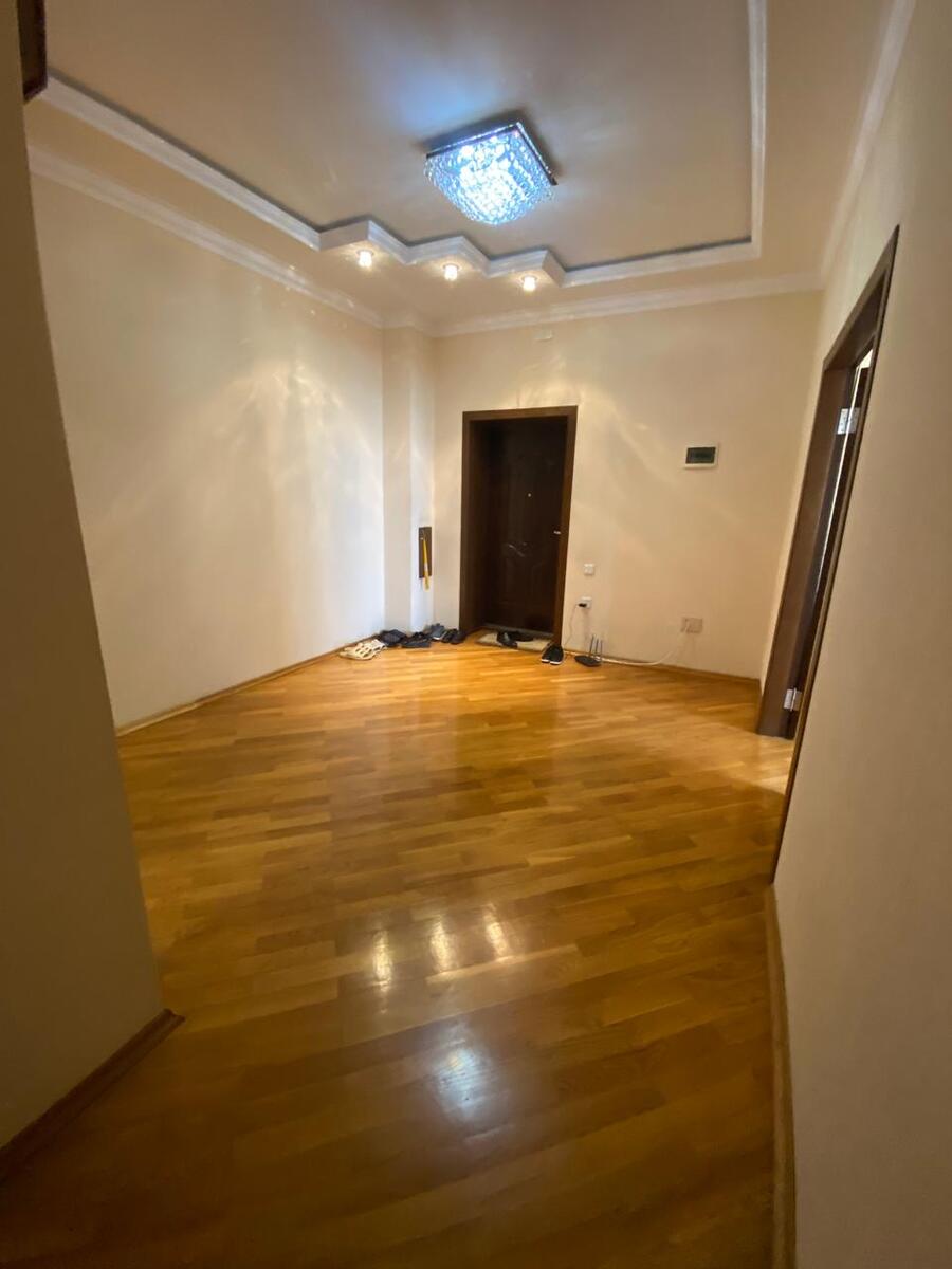 Satılır 3 otaqlı yeni tikili 135 m² — Mənzil, Bakı (9)