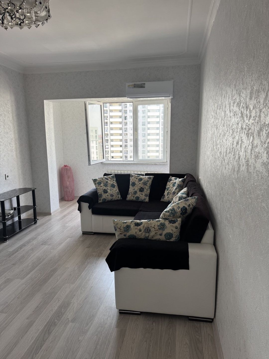 İcarəyə verilir 2 otaqlı köhnə tikili 70 m² — Mənzil, Bakı (10)