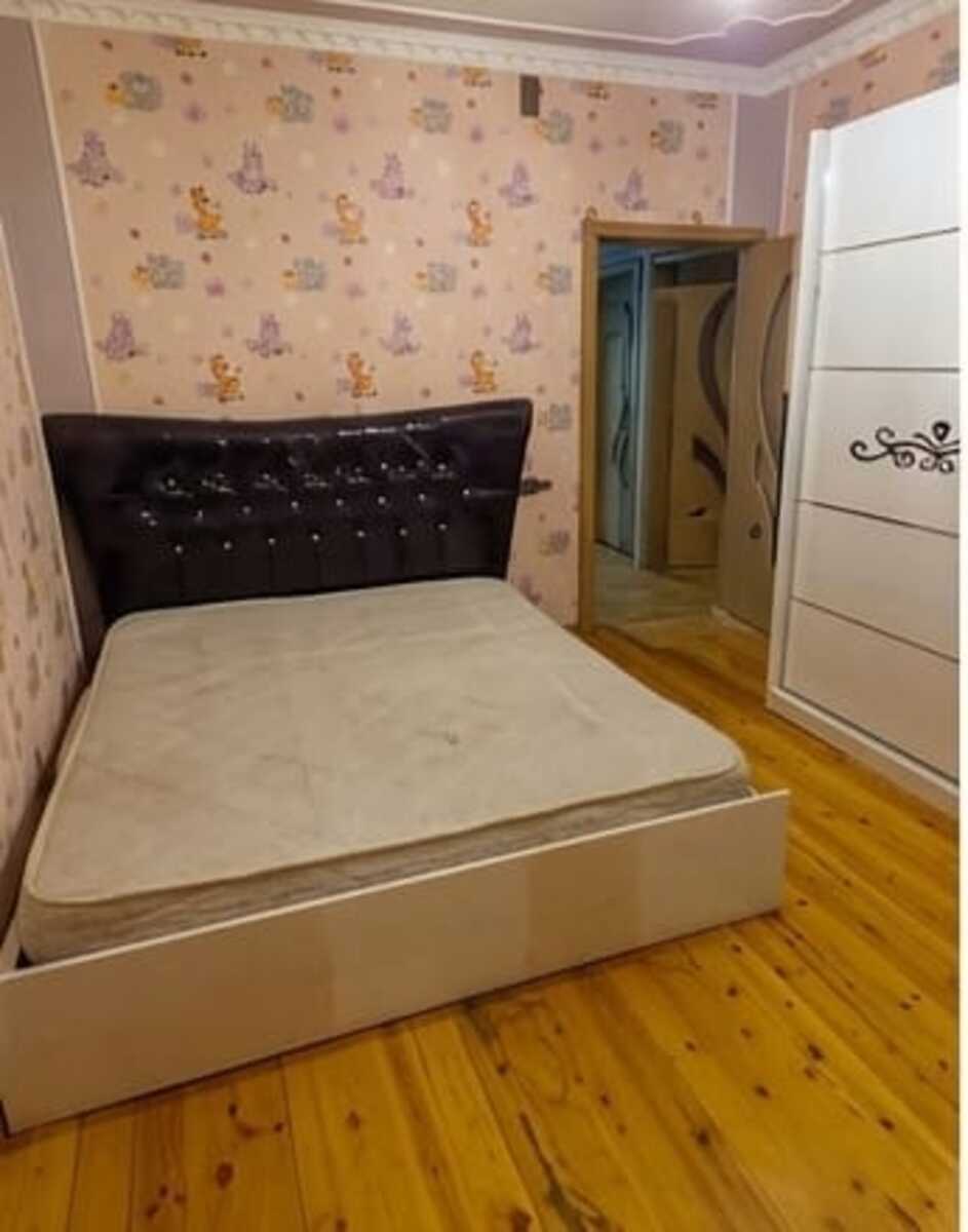 Satılır 4 otaqlı köhnə tikili 126 m² — Mənzil, Bakı (7)