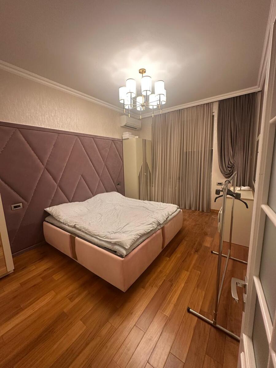 İcarəyə verilir 3 otaqlı yeni tikili 125 m² — Mənzil, Bakı (11)