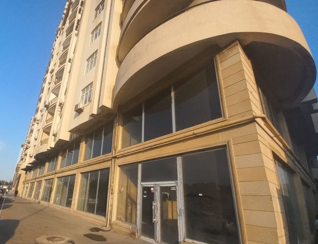 Satılır obyekt 560 m² — Əmlak, Bakı (2)