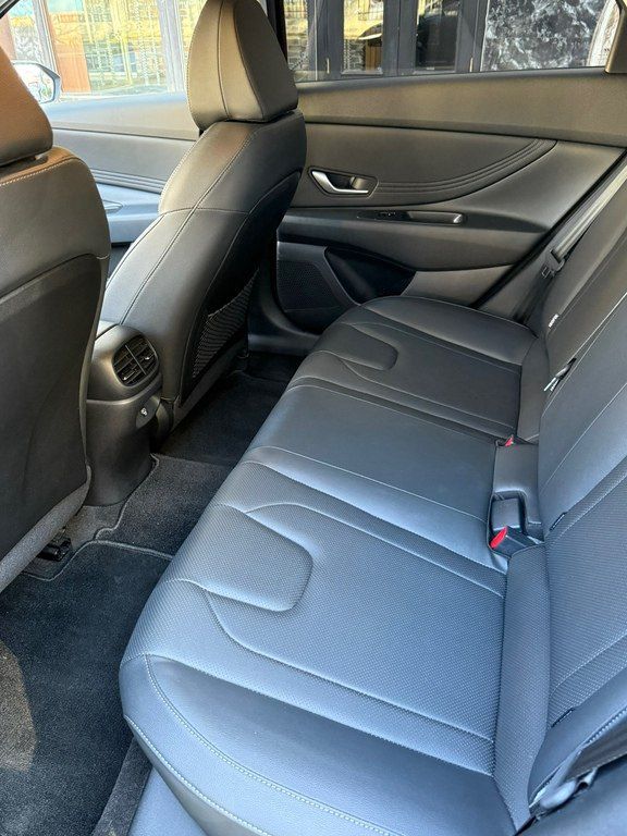 Hyundai Elantra, 1.5 L, 2024 il, 13 500 km — Avtomobillər, Bakı (5)