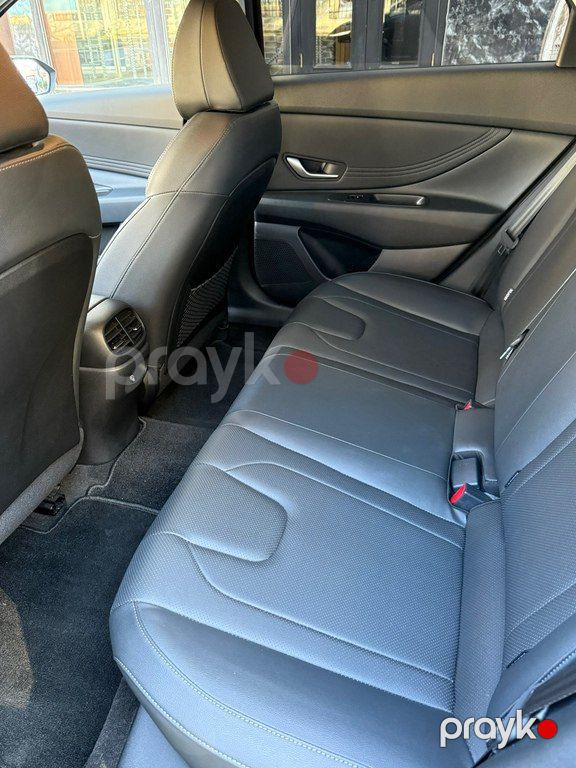 Hyundai Elantra, 1.5 L, 2024 il, 13 500 km — Avtomobillər, Bakı (5)