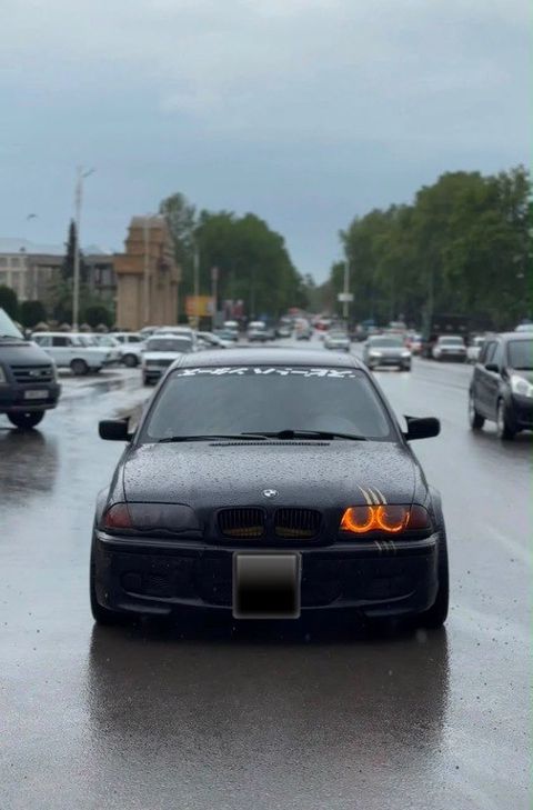 BMW 318, 1.9 L, 1998 il, 348 600 km — Gəncə