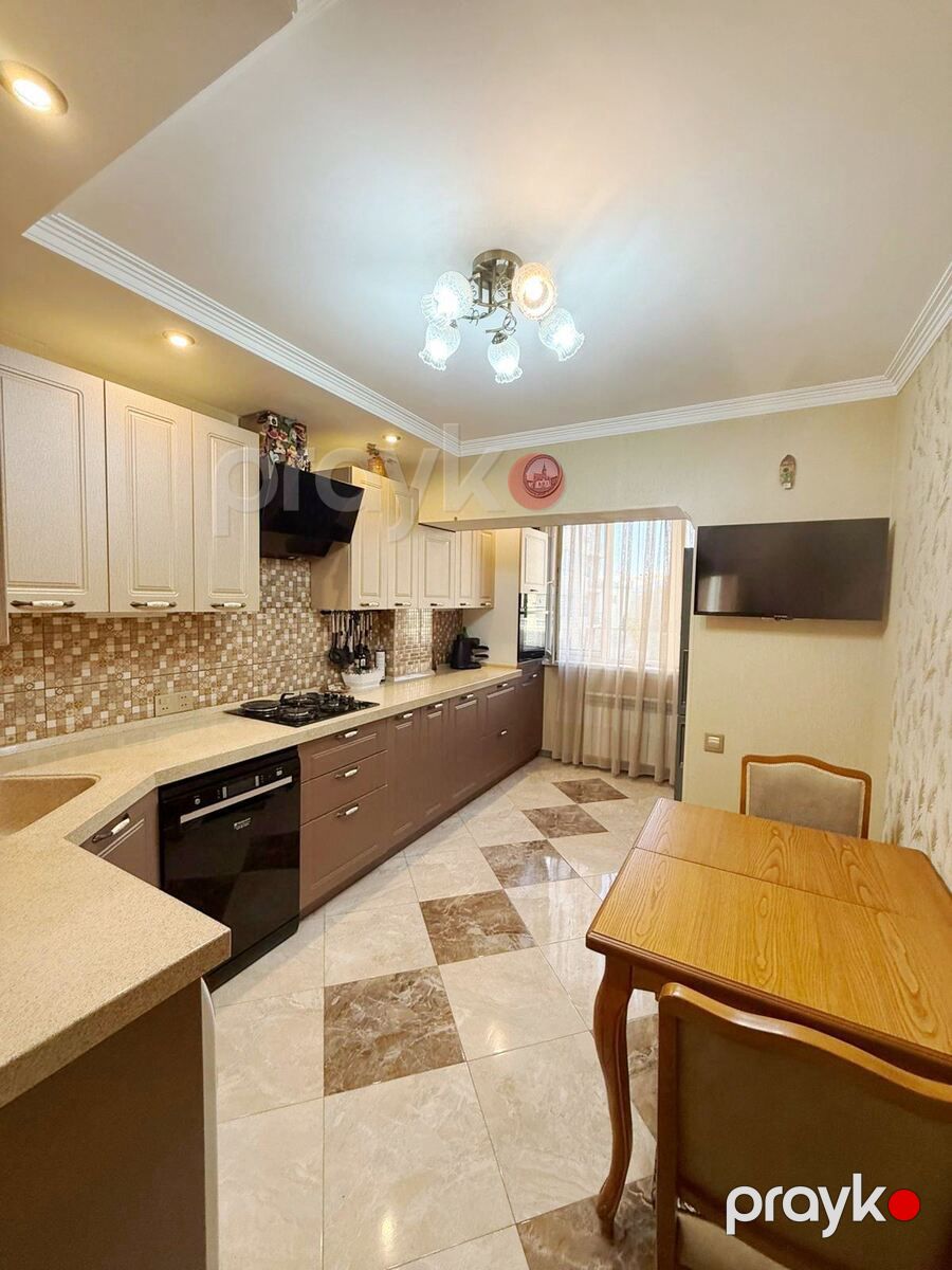 İcarəyə verilir 3 otaqlı köhnə tikili 92 m² — Mənzil, Bakı (11)