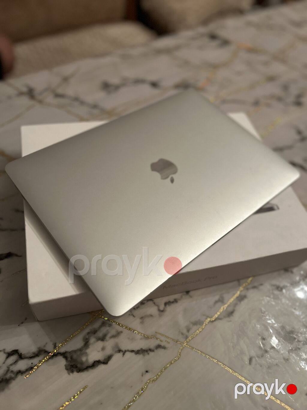 Apple MacBook Pro (13") - Korpus: Gümüş rəng, yüngül alüminium — Apple Macbook, Bakı