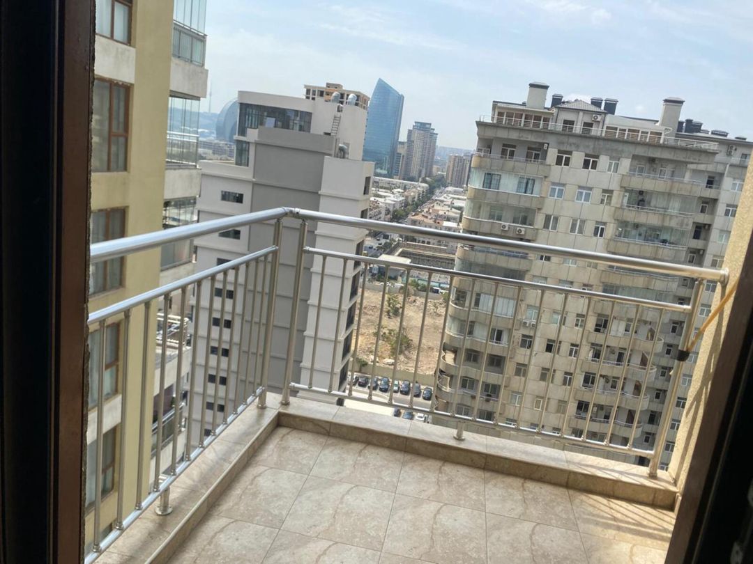 İcarəyə verilir 3 otaqlı yeni tikili 138 m² — Mənzil, Bakı (5)