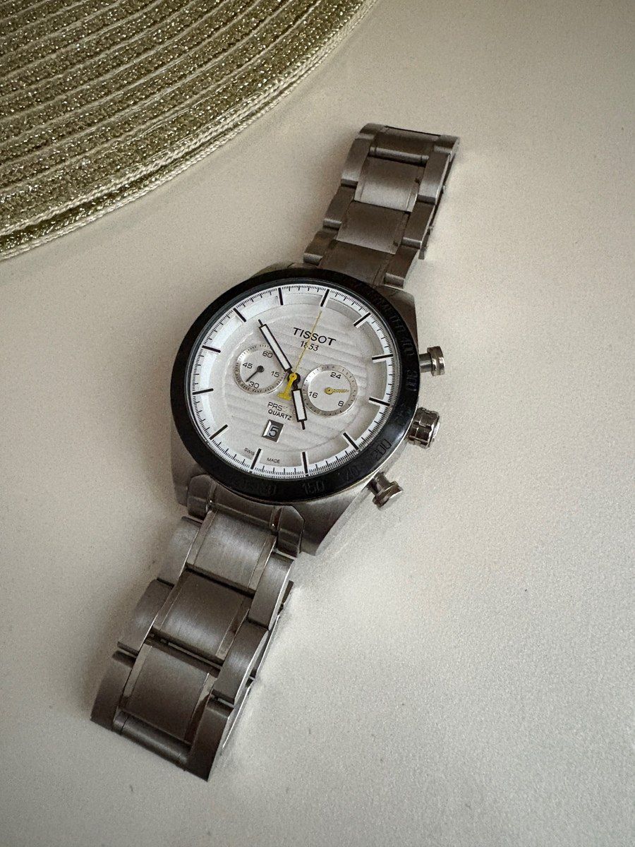 Tissot qol saatı — Şəxsi əşyalar, Bakı (2)